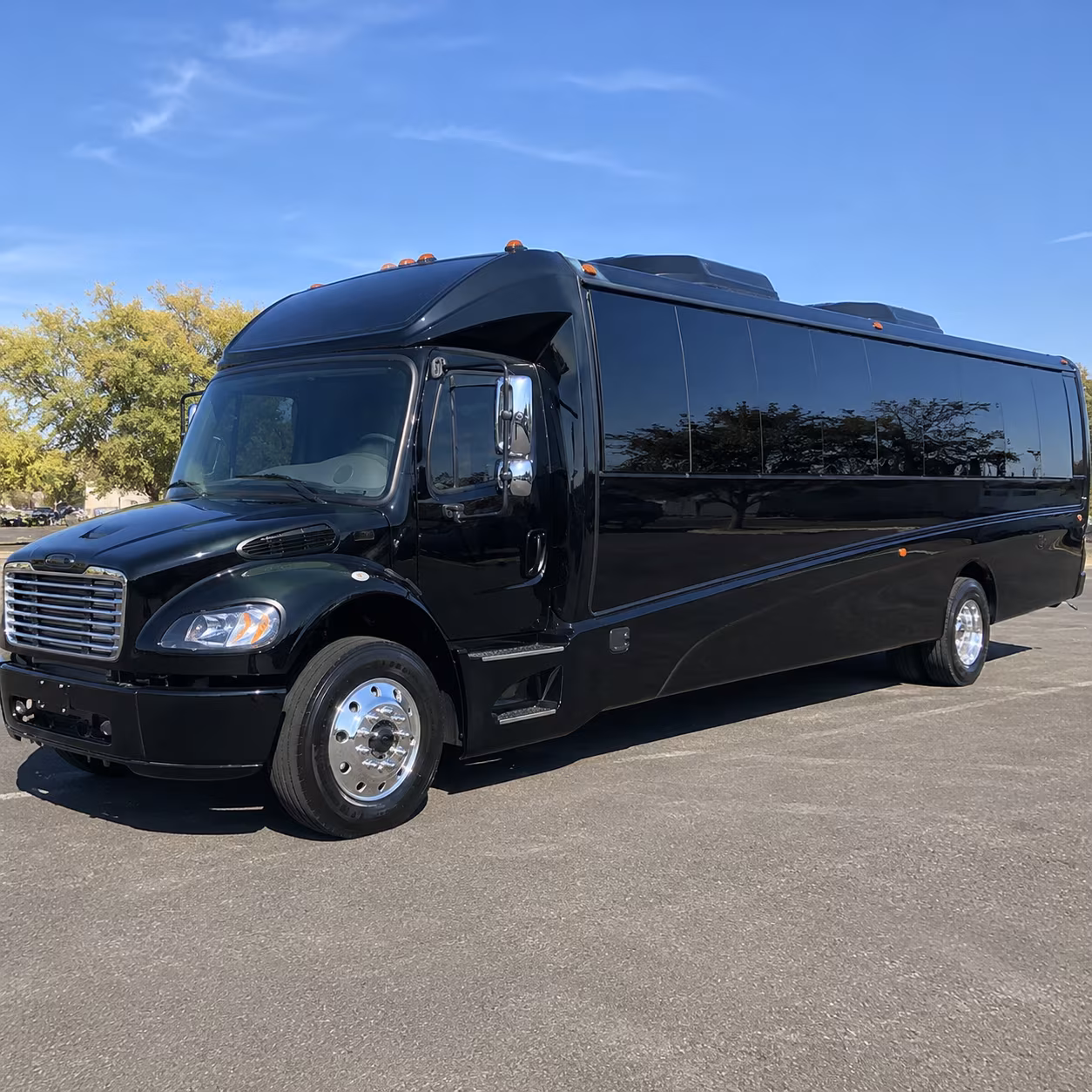 avondale 30 passenger minibus