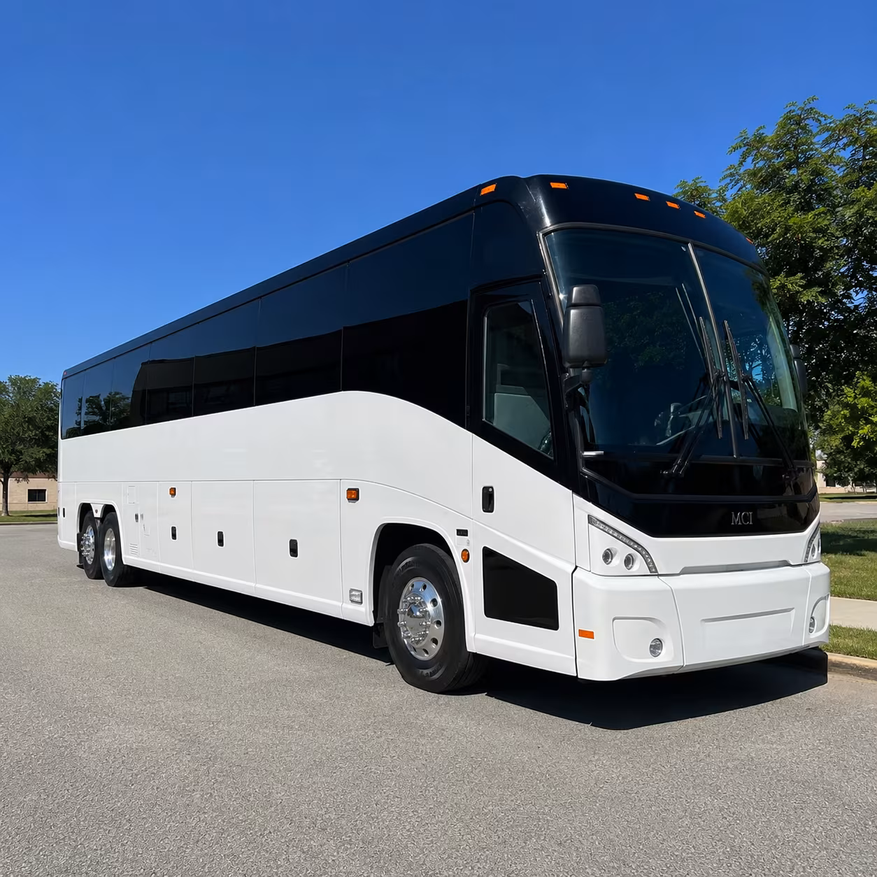 avondale 40 passenger charter bus