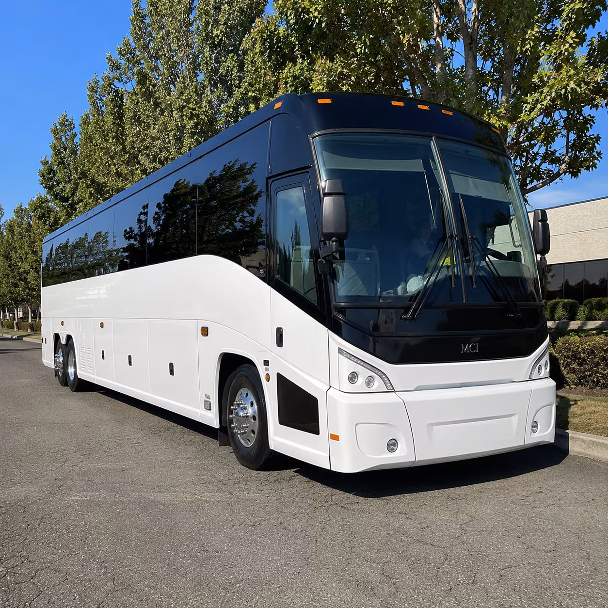 charter buses for avondale church retreats and overnight trips