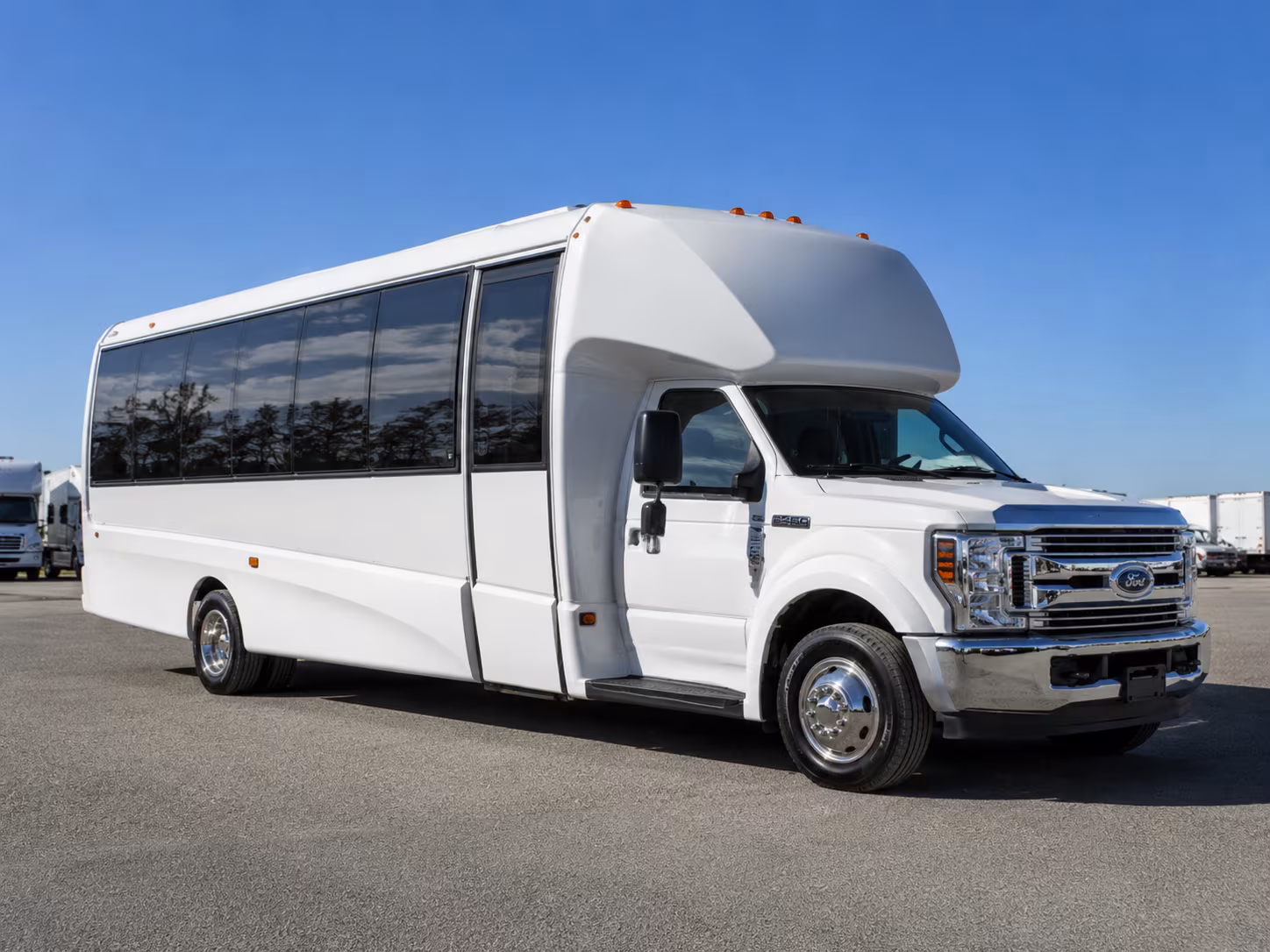 find and book transportation for your next prom 1
