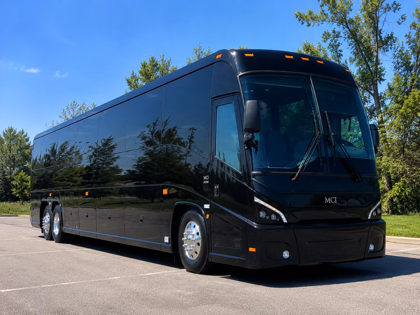 why rent using avondaleminibuscompany com